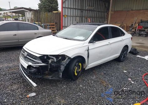 2023 Volkswagen Jetta 1.5T Se z USA, uszkodzony, nr VIN 3VW7M7BU5PM026190